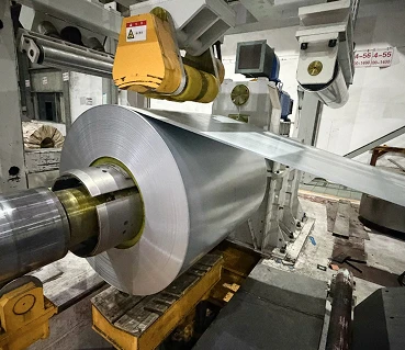 Refendage ou nivelage sur machine